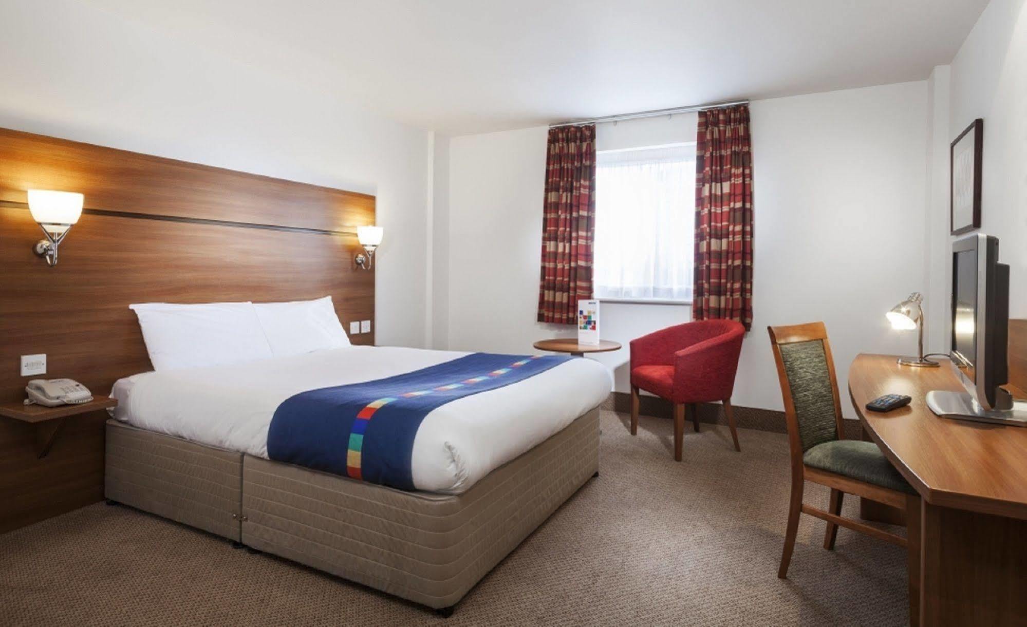 Doncaster International Hotel By Roomsbooked Екстериор снимка