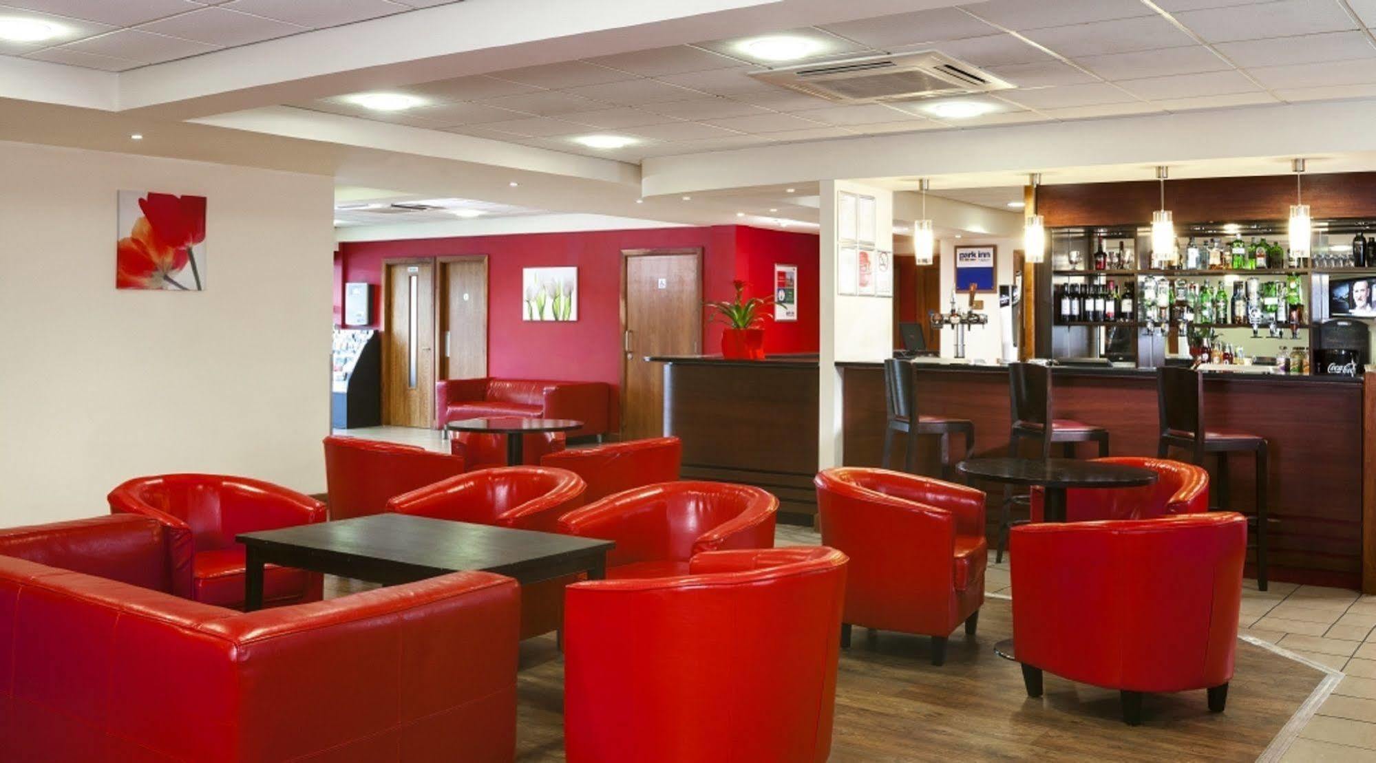 Doncaster International Hotel By Roomsbooked Екстериор снимка