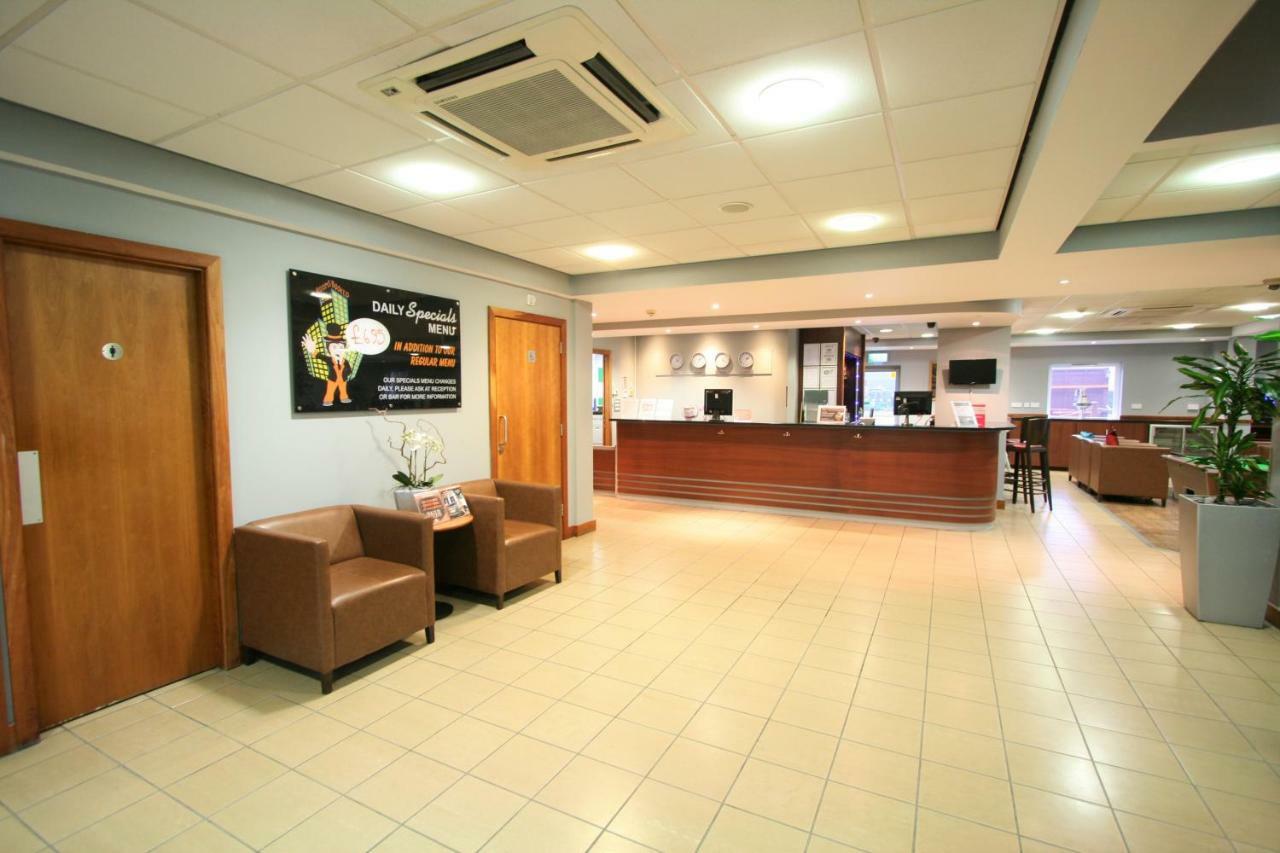 Doncaster International Hotel By Roomsbooked Екстериор снимка