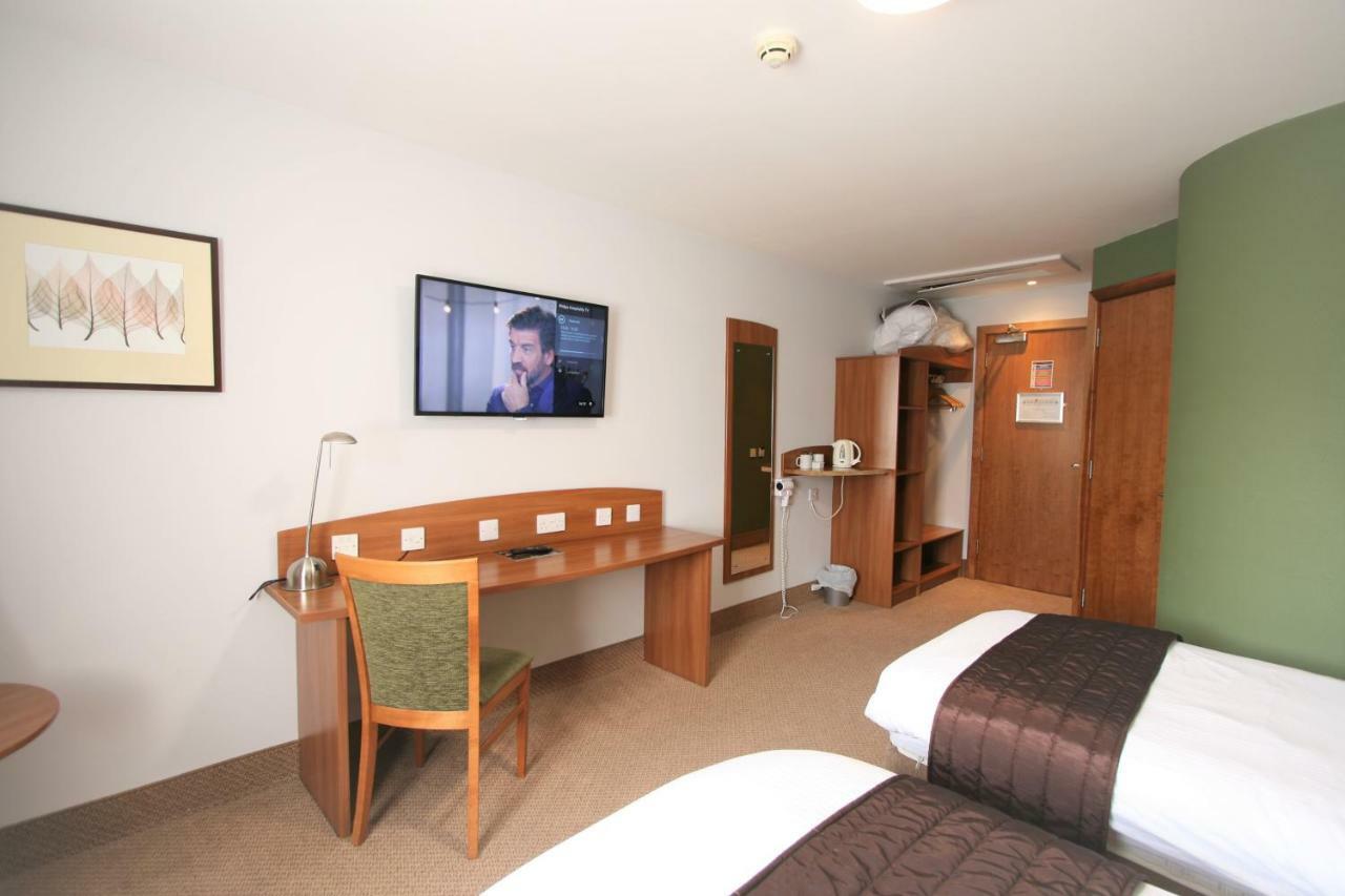 Doncaster International Hotel By Roomsbooked Екстериор снимка