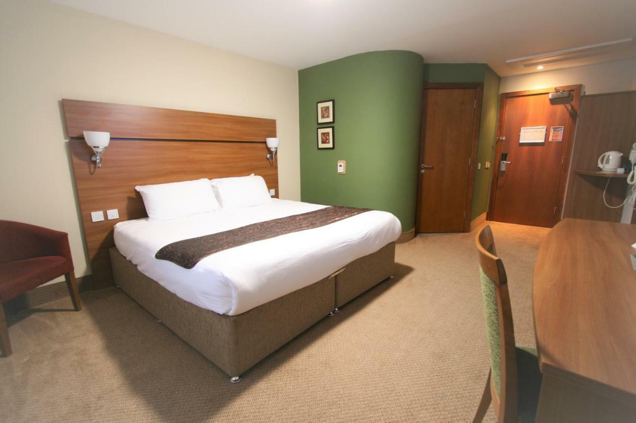 Doncaster International Hotel By Roomsbooked Екстериор снимка