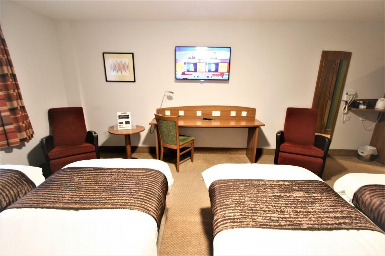 Doncaster International Hotel By Roomsbooked Екстериор снимка