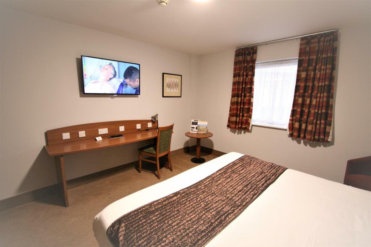 Doncaster International Hotel By Roomsbooked Екстериор снимка