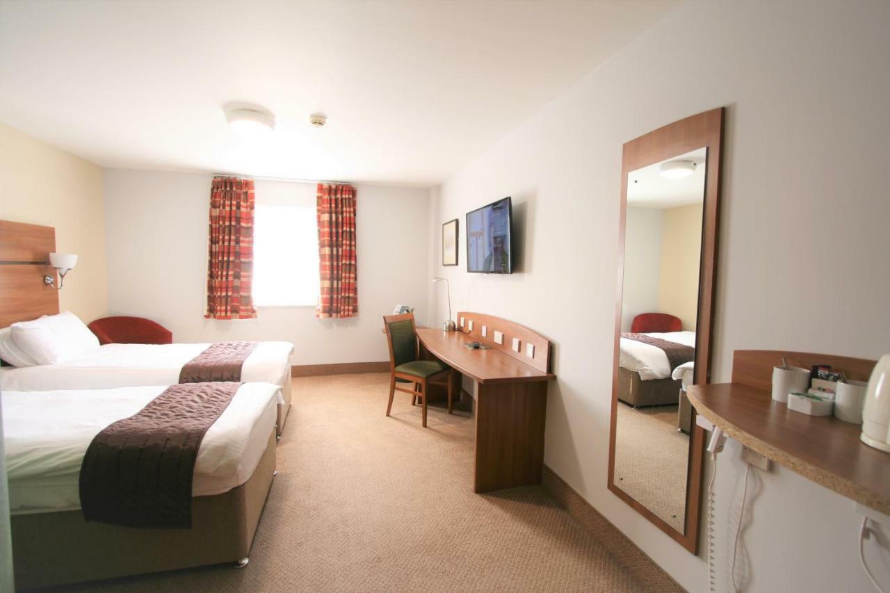 Doncaster International Hotel By Roomsbooked Екстериор снимка