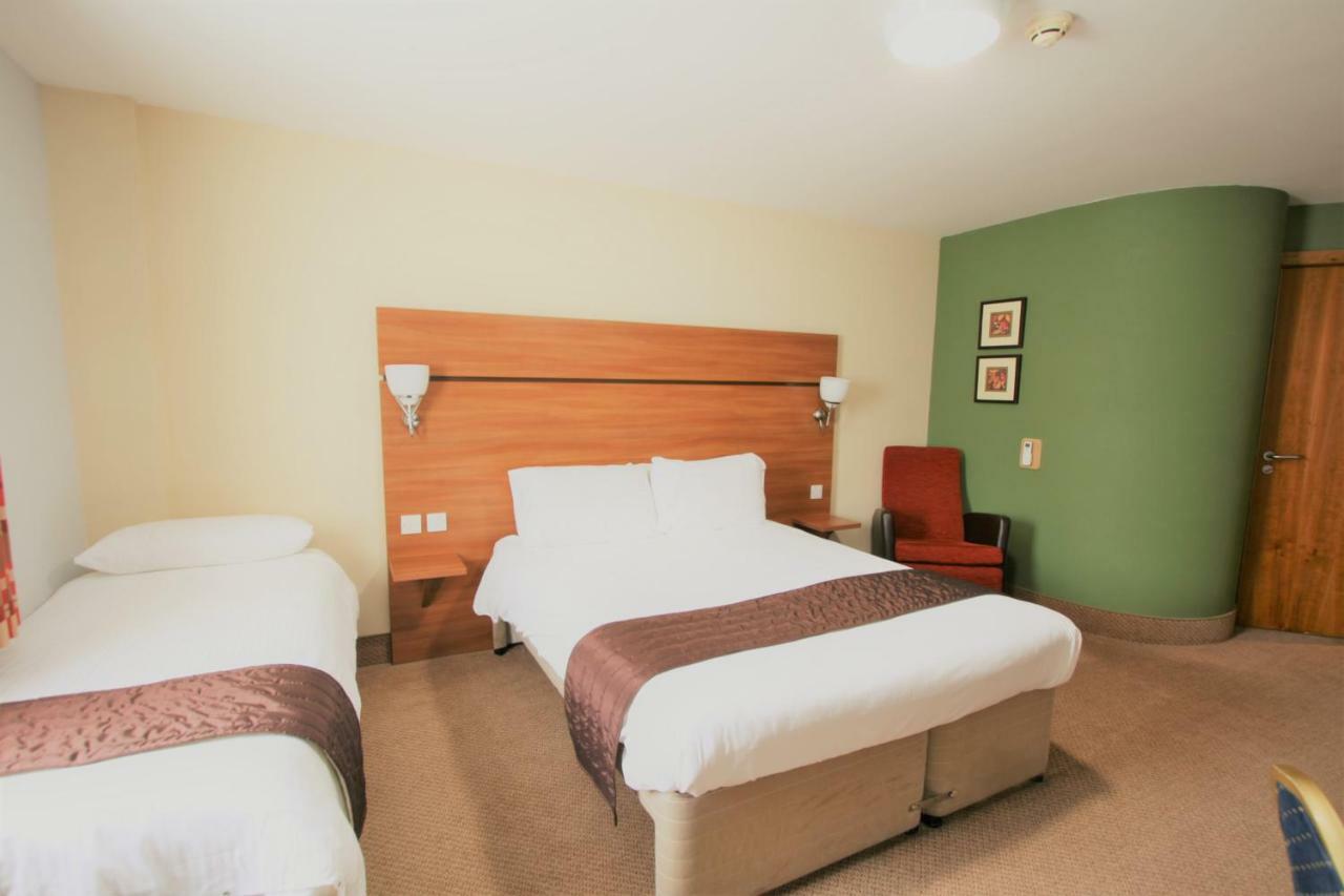 Doncaster International Hotel By Roomsbooked Екстериор снимка