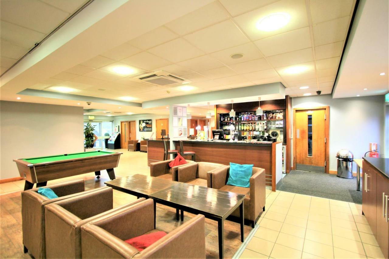 Doncaster International Hotel By Roomsbooked Екстериор снимка