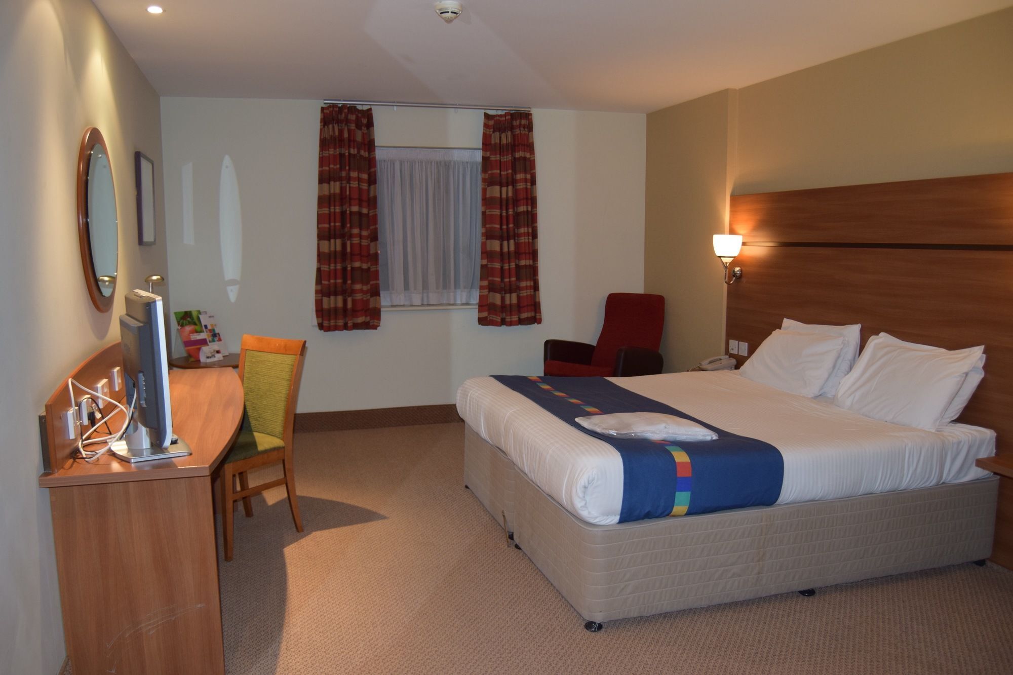 Doncaster International Hotel By Roomsbooked Екстериор снимка